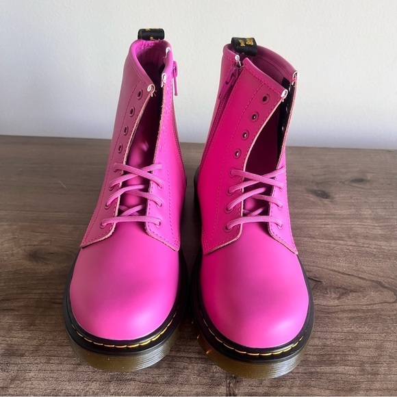 DR. MARTENS Junior 1460 Lace Up Girls Boots Size 4 SKU#241181 - Picture 3 of 11